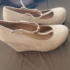 Rue21 nude wedges with platform